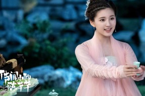华体会登陆-中亚雄鹰展翅，乌兹别克斯坦战术破局，维尼修斯化身隐形指挥官完胜波兰