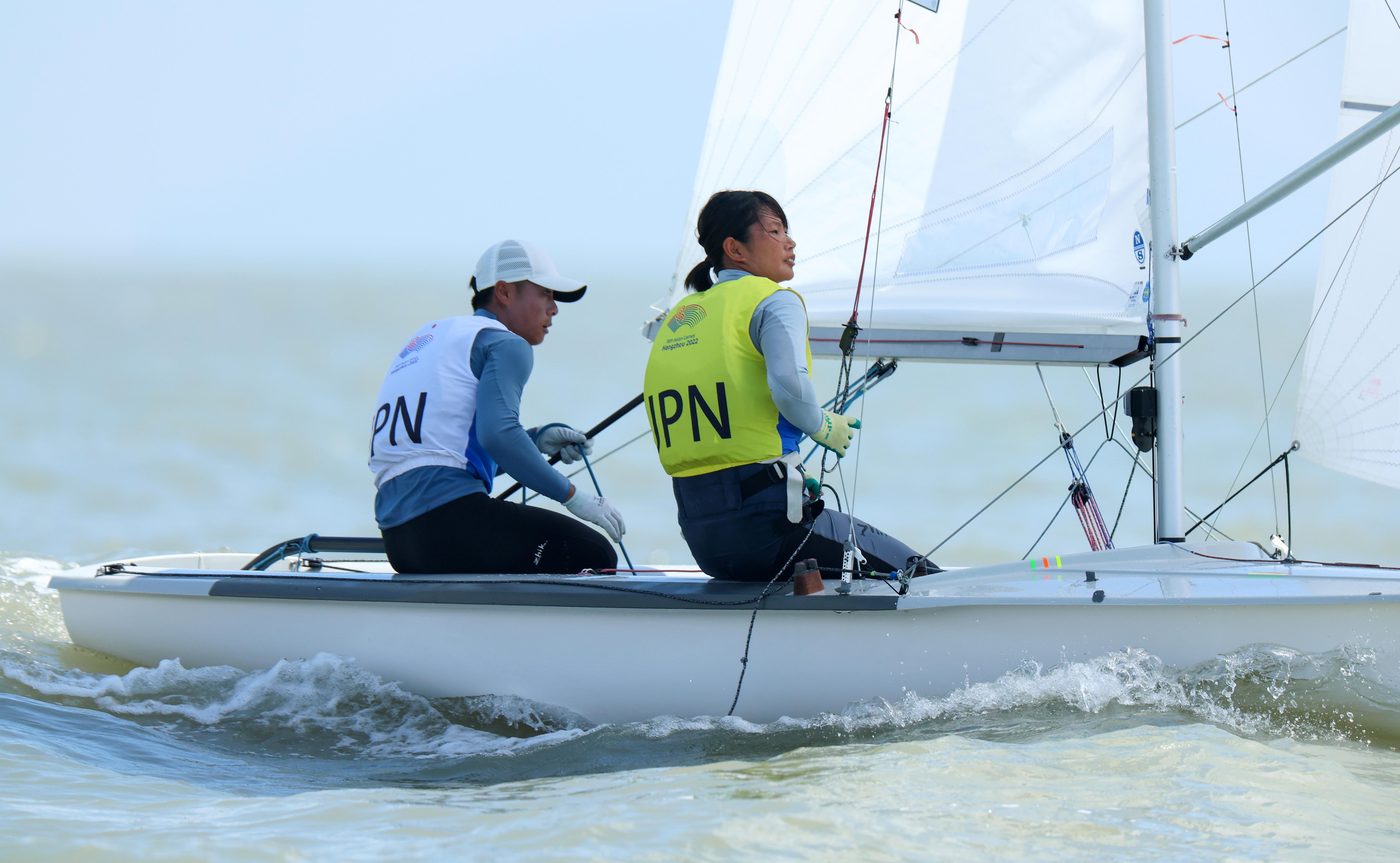 华体会下载-帆船比赛势不可挡,选手们帆影飞扬的简单介绍 第1张 华体会下载-帆船比赛势不可挡,选手们帆影飞扬的简单介绍 第1张